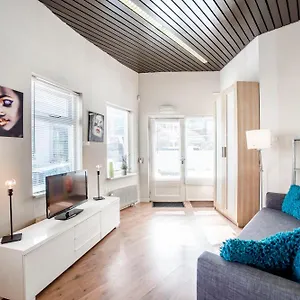  Ferienhaus Stop & 1
